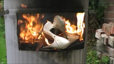 HoC FREE White Burning Heels 2.jpg